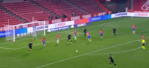 二人都是脖子以下世界级，巴神问题不在脖子以上，内马尔问题脖子上、下都有